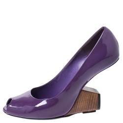 Marc Jacobs Purple Patent Leather Peep Toe Reverse Heel Pumps Size 38