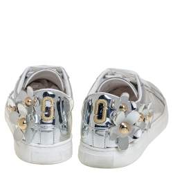 Pre Owned Marc Jacobs Silver Patent Leather Daisy Low Top Sneakers Size 41