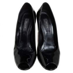 Marc Jacobs Black Patent Leather Peep Toe Reverse Heel Pumps Size 36