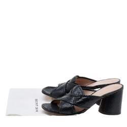 Marc Jacobs Black Snakeskin Embossed Leather Criss Cross Slide Sandals Size 38