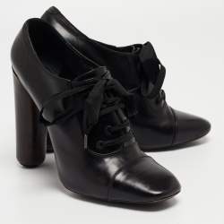 Marc Jacobs Black Leather Ankle Boots Size 38.5