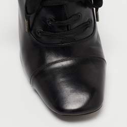 Marc Jacobs Black Leather Ankle Boots Size 38.5