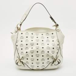 مملوكة مسبقًا MCM White Visetos Coated Canvas and Leather Buckle Hobo