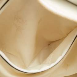 مملوكة مسبقًا MCM White Visetos Coated Canvas and Leather Buckle Hobo