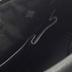 Pre Owned حقيبة إم سي إم ساتشل جلد أسود بسحاب صغيرة