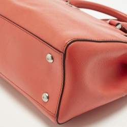 مملوكة مسبقًا MCM Elda Coral Orange Leather Tote
