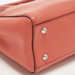 مملوكة مسبقًا MCM Elda Coral Orange Leather Tote