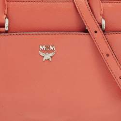 مملوكة مسبقًا MCM Elda Coral Orange Leather Tote