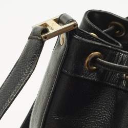 مملوكة مسبقًا MCM Black Logo Studded Leather Drawstring Bucket Bag