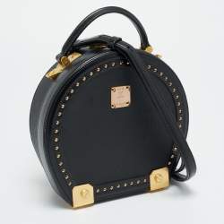 مملوكة مسبقًا MCM Black Studded Berlin Black Coated Canvas Round Bag