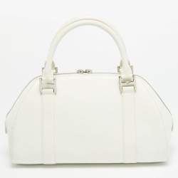 مملوكة مسبقًا MCM Enamel Logo White Leather Zip Satchel