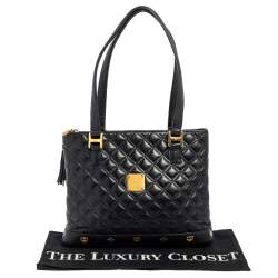 Pre Owned MCM Black Quilted Leather Shoulder Bag