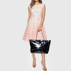 Pre Owned MCM Black Signature Embossed Patent Leather Tote