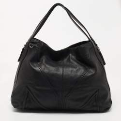 Pre Owned MCM Black Leather Logo Charm Shoulder Bag