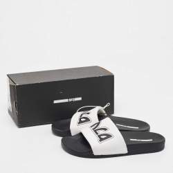 Pre Owned McQ by Alexander McQueen White Faux Leather Logo Pool Slides Size 40