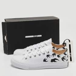 Pre Owned McQ by Alexander McQueen White/Black Canvas Shallow Swarm Sneakers Size 40