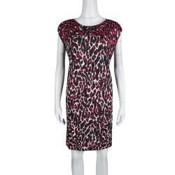 Pre Owned فستان أم سي كيو باي أليكساندر ماكوين نقشة الفهد أحمر وأسود بلا أكمام XL