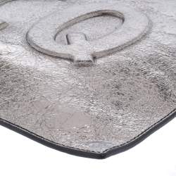 Pre Owned MCQ by Alexander McQueen Metallic Silver Leather Wristlet Clutch