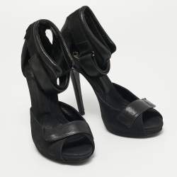 Pre Owned MCQ by Alexander MCQueen Black Nubuck and Leather Ankle Strap Sandals Size 38