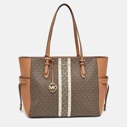 مملوكة مسبقًا Michael Kors Two Tone Brown Signature Coated Canvas Large Gilly Tote
