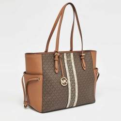 مملوكة مسبقًا Michael Kors Two Tone Brown Signature Coated Canvas Large Gilly Tote