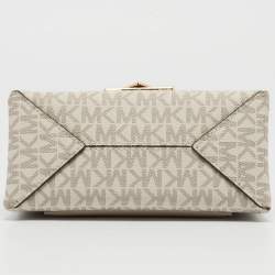 Pre Owned Michael Kors Cream Signature Coated Canvas and Leather Small Cece Shoulder Bag