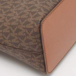 Pre Owned Michael Kors Brown Signature Coated Canvas Medium Jet Set Travel Dome Crossbody Bag