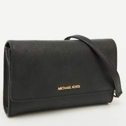 Pre Owned Michael Kors Black Leather Jet Set Flap Crossbody Bag