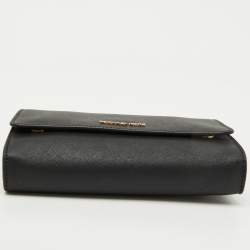 Pre Owned Michael Kors Black Leather Jet Set Flap Crossbody Bag