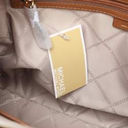 Pre Owned Michael Kors White Signature Coated Canvas Medium Marilyn Tote