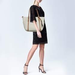 Pre Owned Michael Kors Vanilla/Brown Signature Coated Canvas Large Sullivan Tote