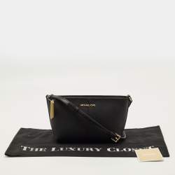 مملوكة مسبقًا Michael Kors Jet Set Travel Black Leather Crossbody Bag