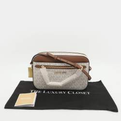مملوكة مسبقًا Michael Kors Jet Set EW Large White/Brown Signature Canvas and Leather Crossbody Bag
