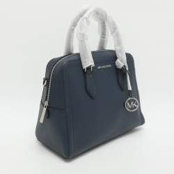 Pre Owned حقيبة مايكل كورس هيس جلد أزرق ساتشل