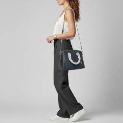 Pre Owned حقيبة مايكل كورس هيس جلد أزرق ساتشل