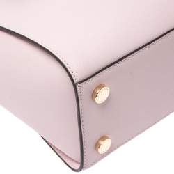 Pre Owned حقيبة يد مايكل كورس مرصعة سلما جلد وردية فاتحة