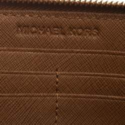 Pre Owned Michael Kors Brown Leather Jet Set Travel Continental Wallet