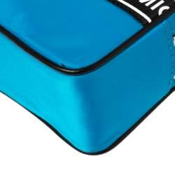 مملوكة مسبقًا Michael Kors Blue Nylon Small Kenly Camera Crossbody Bag