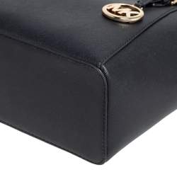 مملوكة مسبقًا Michael Kors Black Leather Charlotte Top Zip Tote