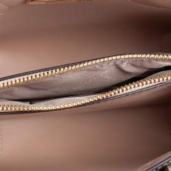 مملوكة مسبقًا حقيبة يد توتس مايكل كورس ميرسر جلد نقشة التمساح بيج