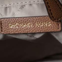 Pre Owned حقيبة ظهر مايكل كورس ايرين كانفاس مقوى بالشعار بنية كبيرة 