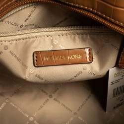 مملوكة مسبقًا حقيبة يد توتس مايكل كورس سيينا جلد بنقشة التمساح وكانفاس بالشعار بني / بيج