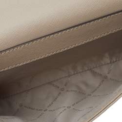 Pre Owned Michael Kors Beige Leather Jet Set Travel Crossbody Bag