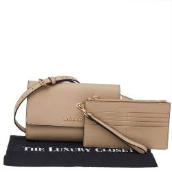 Pre Owned Michael Kors Beige Leather Jet Set Travel Crossbody Bag