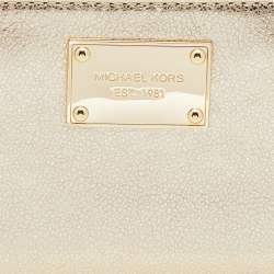 Pre Owned محفظة مايكل كورس جيت سيت جلد ذهبي بسحاب محيط