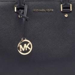 Pre Owned Michael Kors Black Leather Savannah Satchel