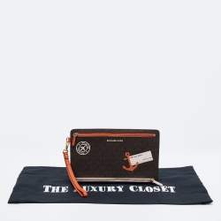 Pre Owned Michael Kors Brown Signature Coated Canvas Large Sail Away Travel Clutch