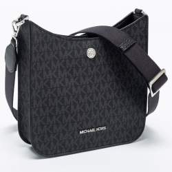 Pre Owned Michael Kors Black Signature Coated Canvas  Briley Messenger Bag