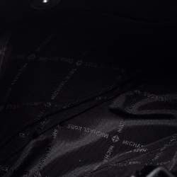 Pre Owned Michael Kors Black Signature Coated Canvas  Briley Messenger Bag