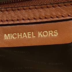 Pre Owned حقيبة ظهر مايكل كورس سحاب راها جلد وكانفاس مقوى مميز بني فاتح/ أبيض